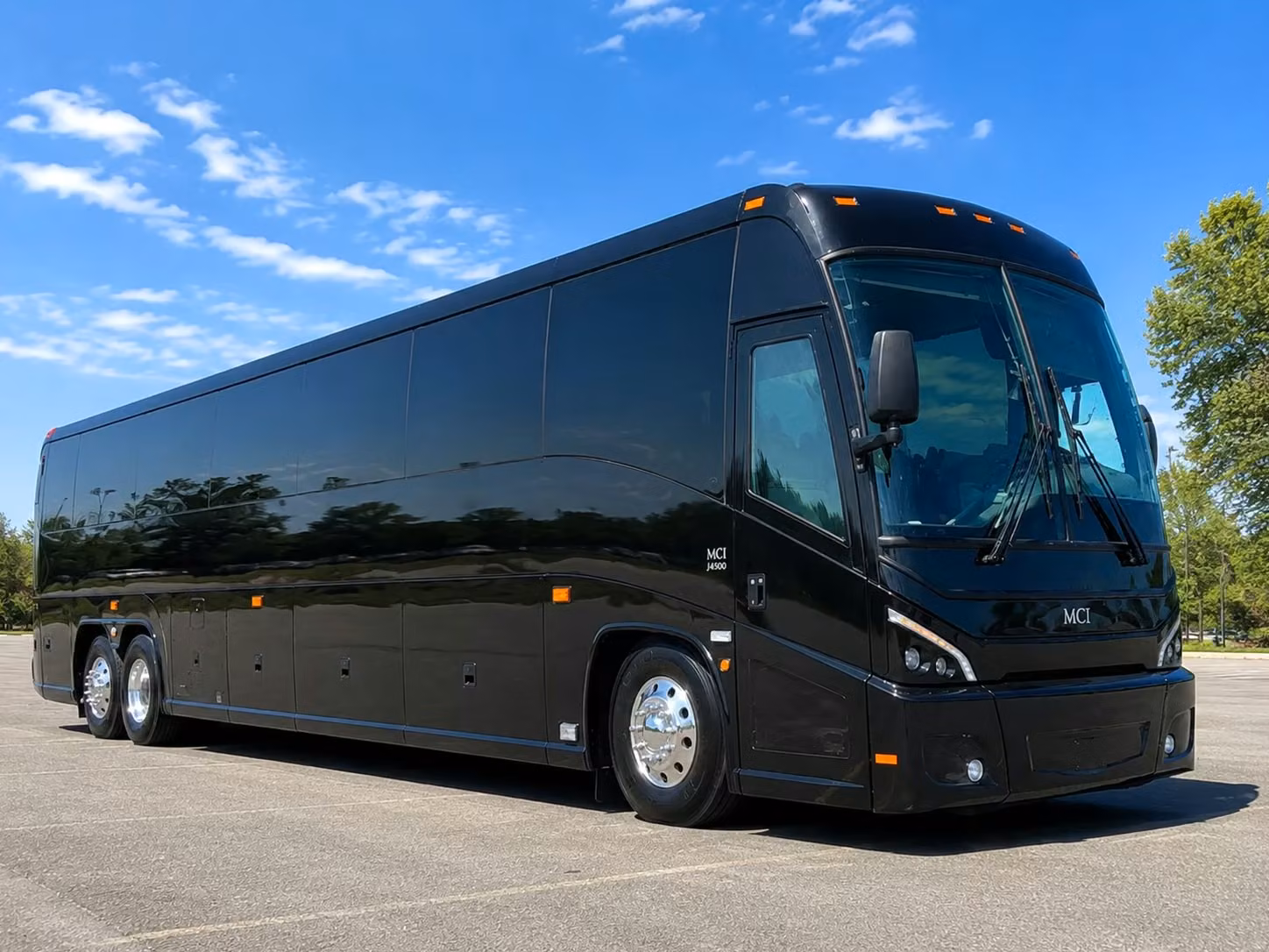 employee shuttle services for grand rapids businesses and corporate campuses
