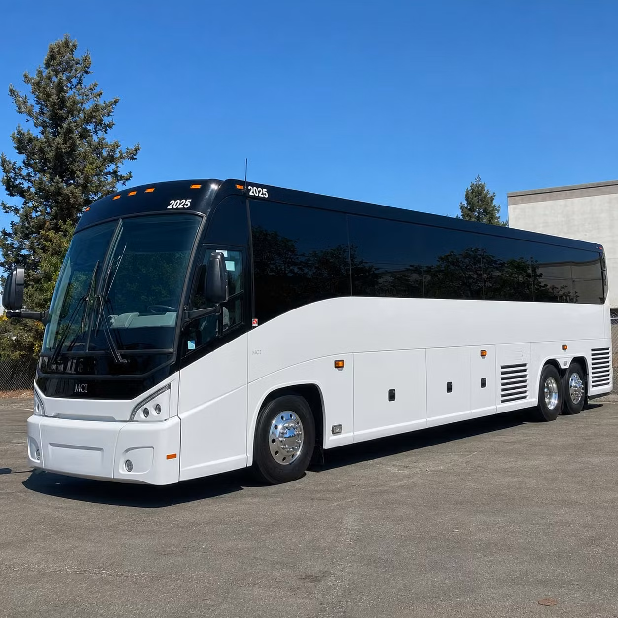 grand rapids corporate groups can ride together on long distance trips